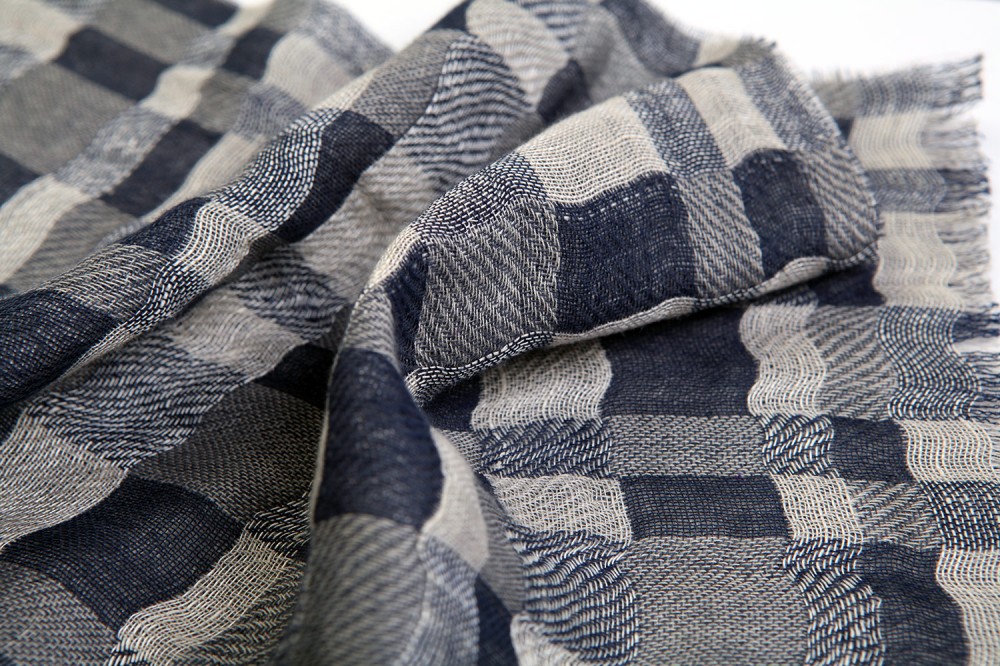 Double Cloth Checkerboard<br/>Linen / Cotton